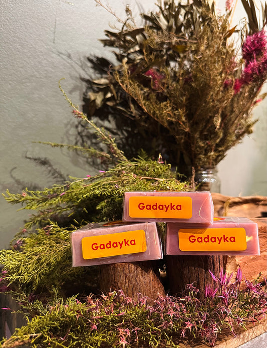 Gaḏayka Soap